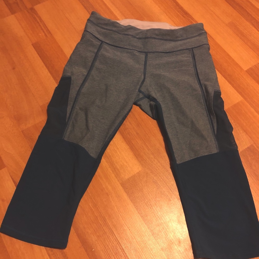 Lululemon crop leggings